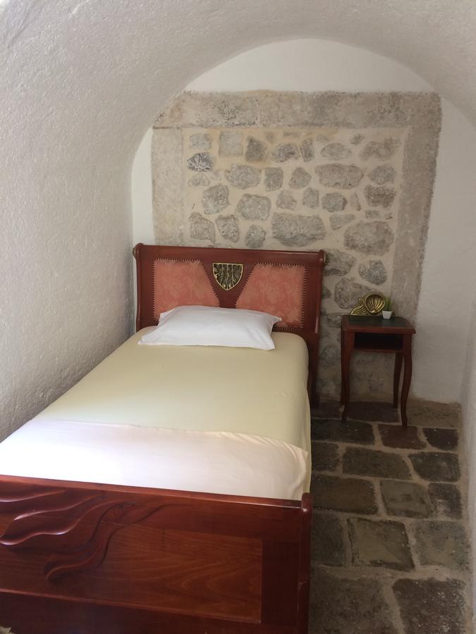 Apartment Ozana Kotor Buitenkant foto